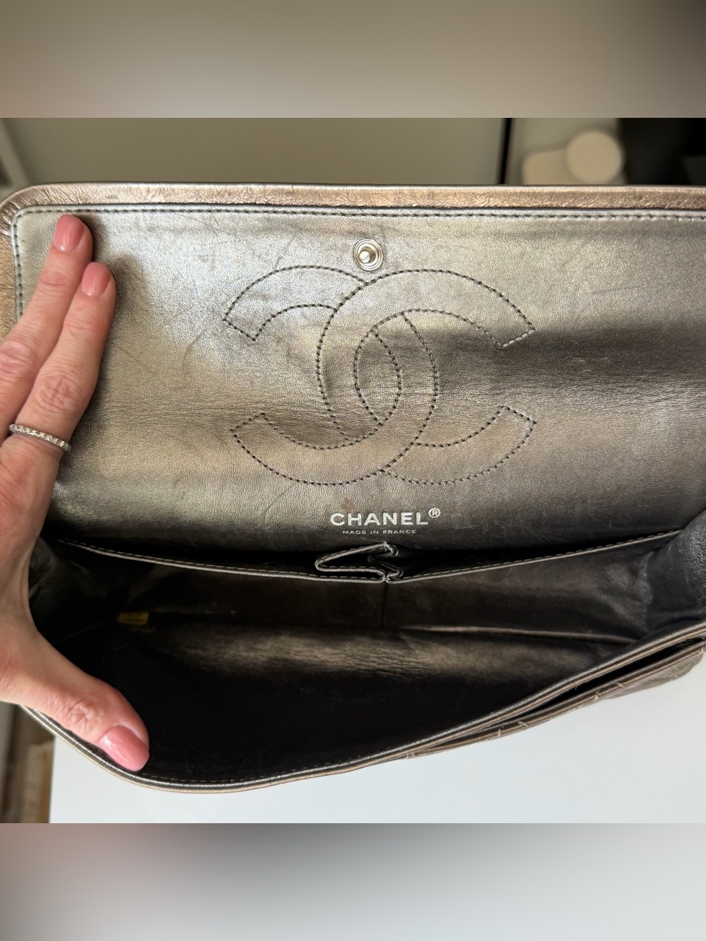 Chanel Reissue 2.55 Metallic Aged Calfskin Flap Bag - Picture 10 of 16